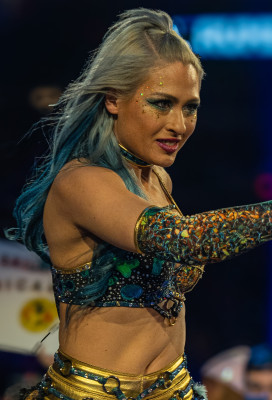 Giulia (wrestler)