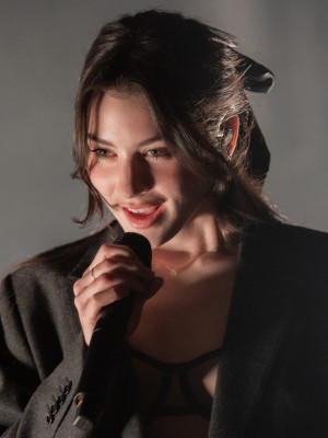 Gracie Abrams