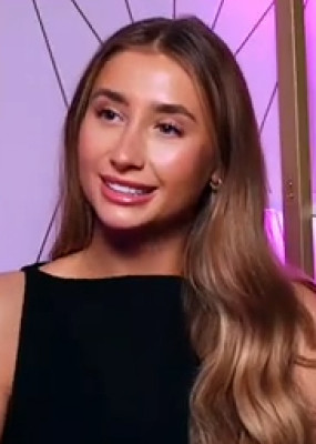 Lily Phillips